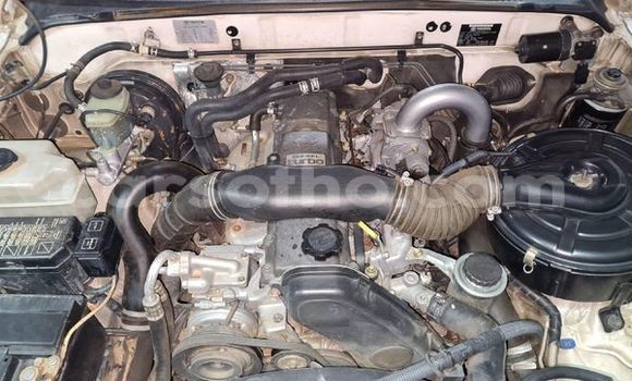 Acheter Occasion Voiture Toyota Hilux Blanc à Maseru, Maseru Acheter Occasion Voiture Toyota Hilux Blanc à Maseru, Maseru