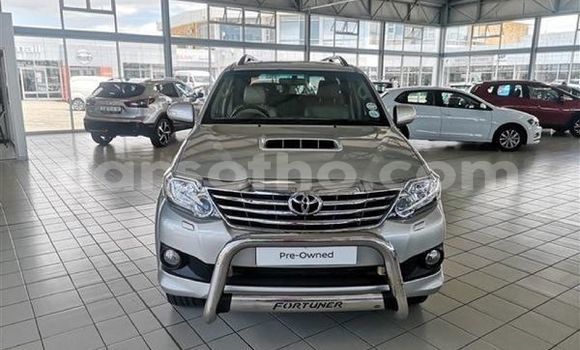 Acheter Occasion Voiture Toyota Fortuner Gris à Maseru, Maseru Acheter Occasion Voiture Toyota Fortuner Gris à Maseru, Maseru