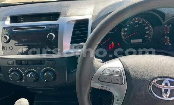 Acheter Occasion Voiture Toyota Hilux Blanc à Maseru, Maseru Acheter Occasion Voiture Toyota Hilux Blanc à Maseru, Maseru