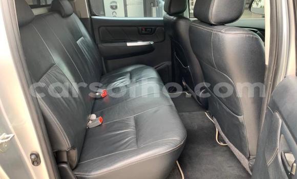 Buy Used Toyota Hilux Silver Car in Maseru in Maseru Buy Used Toyota Hilux Silver Car in Maseru in Maseru