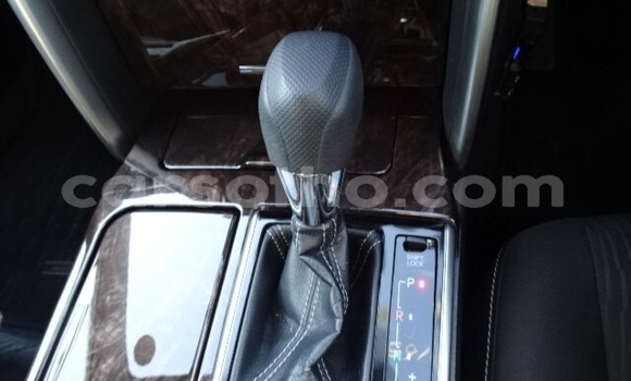 Sayi Na hannu Toyota Mark X Black Mota in Maseru a Maseru Sayi Na hannu Toyota Mark X Black Mota in Maseru a Maseru