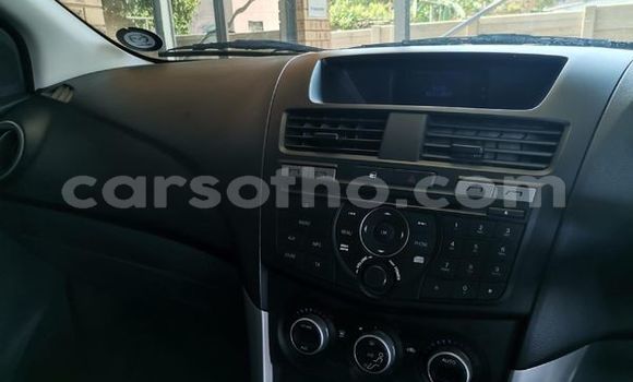 Sayi Na hannu Mazda BT-50 White Mota in Maseru a Maseru Sayi Na hannu Mazda BT-50 White Mota in Maseru a Maseru