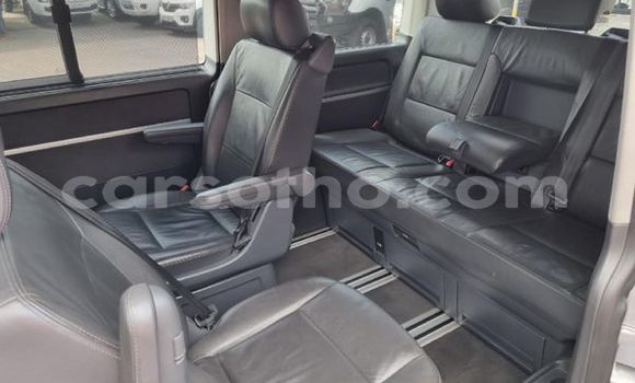 Acheter Occasion Voiture Volkswagen Caravelle Gris à Maseru, Maseru Acheter Occasion Voiture Volkswagen Caravelle Gris à Maseru, Maseru