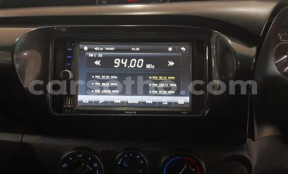Buy Used Toyota Hilux White Car in Maseru in Maseru Buy Used Toyota Hilux White Car in Maseru in Maseru