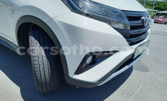 Acheter Occasion Voiture Toyota Rush Blanc à Maseru, Maseru Acheter Occasion Voiture Toyota Rush Blanc à Maseru, Maseru