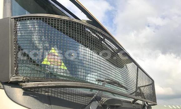 اشتري مستعمل Volvo 440 White سيارة في Maseru في Maseru اشتري مستعمل Volvo 440 White سيارة في Maseru في Maseru