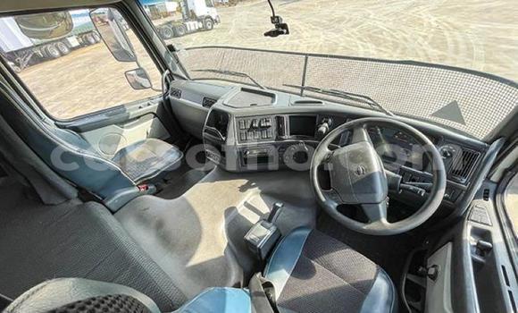 اشتري مستعمل Volvo 440 White سيارة في Maseru في Maseru اشتري مستعمل Volvo 440 White سيارة في Maseru في Maseru