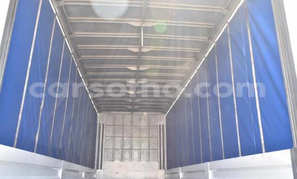 Acheter Occasion Voiture Nissan Urvan Bleu à Maseru, Maseru Acheter Occasion Voiture Nissan Urvan Bleu à Maseru, Maseru