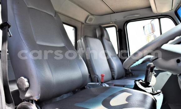 Acheter Occasion Voiture Nissan Urvan Bleu à Maseru, Maseru Acheter Occasion Voiture Nissan Urvan Bleu à Maseru, Maseru