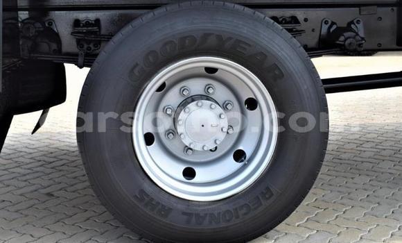 Acheter Occasion Voiture Nissan Urvan Blanc à Maseru, Maseru Acheter Occasion Voiture Nissan Urvan Blanc à Maseru, Maseru