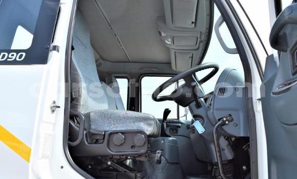 Acheter Occasion Voiture Nissan Urvan Blanc à Maseru, Maseru Acheter Occasion Voiture Nissan Urvan Blanc à Maseru, Maseru