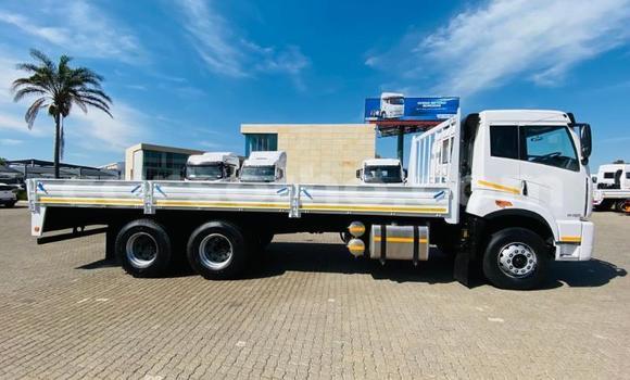 اشتري مستعمل Mitsubishi L400 White شاحنة في Maseru في Maseru اشتري مستعمل Mitsubishi L400 White شاحنة في Maseru في Maseru