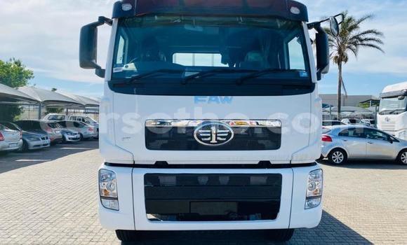 اشتري مستعمل Mitsubishi L400 White شاحنة في Maseru في Maseru اشتري مستعمل Mitsubishi L400 White شاحنة في Maseru في Maseru