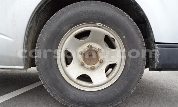 Sayi Na hannu Toyota Hiace Silver Mota in Maseru a Maseru Sayi Na hannu Toyota Hiace Silver Mota in Maseru a Maseru