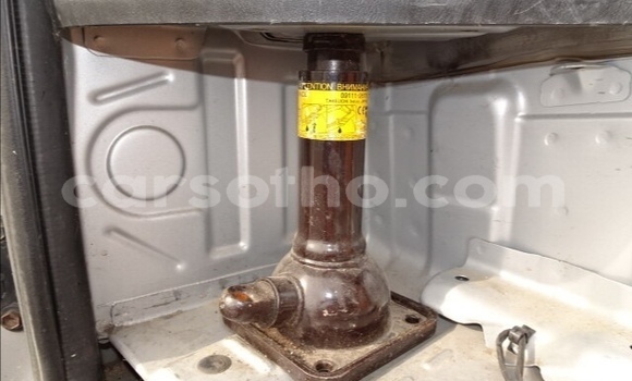 Sayi Na hannu Toyota Hiace Silver Mota in Maseru a Maseru Sayi Na hannu Toyota Hiace Silver Mota in Maseru a Maseru