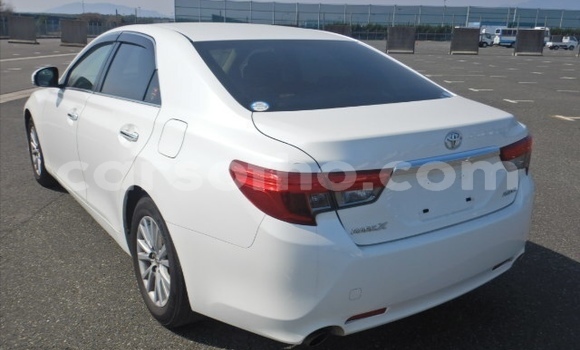 Acheter Occasion Voiture Toyota Mark X Blanc à Maseru, Maseru Acheter Occasion Voiture Toyota Mark X Blanc à Maseru, Maseru
