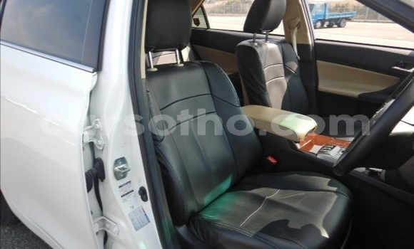 Acheter Occasion Voiture Toyota Mark X Blanc à Maseru, Maseru Acheter Occasion Voiture Toyota Mark X Blanc à Maseru, Maseru