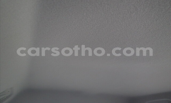 Buy Used Toyota Vitz White Car in Maseru in Maseru Buy Used Toyota Vitz White Car in Maseru in Maseru