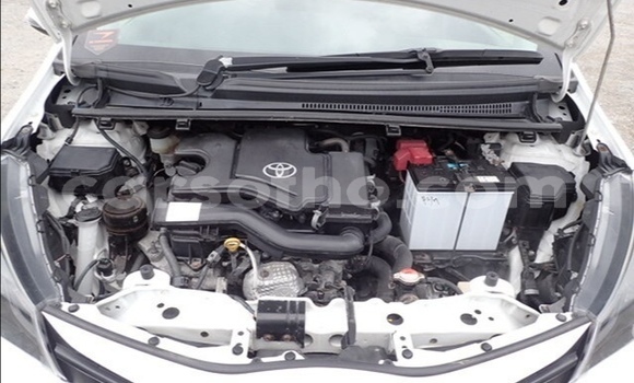 Buy Used Toyota Vitz White Car in Maseru in Maseru Buy Used Toyota Vitz White Car in Maseru in Maseru