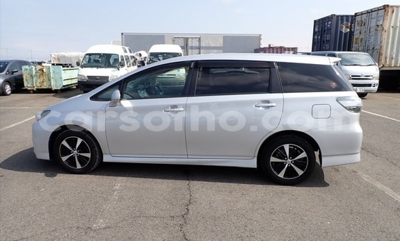 اشتري مستعمل Toyota Wish Silver سيارة في Maseru في Maseru اشتري مستعمل Toyota Wish Silver سيارة في Maseru في Maseru
