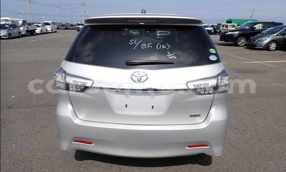 اشتري مستعمل Toyota Wish Silver سيارة في Maseru في Maseru اشتري مستعمل Toyota Wish Silver سيارة في Maseru في Maseru