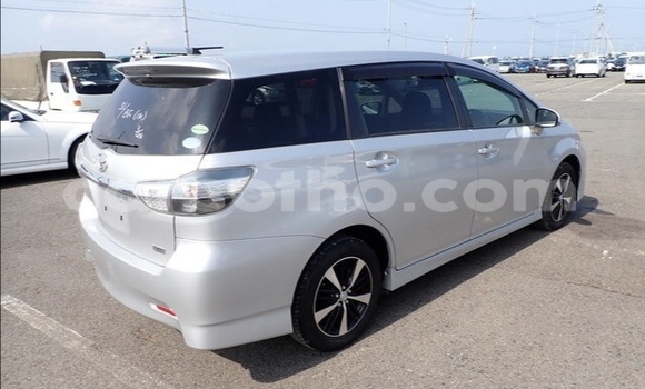 اشتري مستعمل Toyota Wish Silver سيارة في Maseru في Maseru اشتري مستعمل Toyota Wish Silver سيارة في Maseru في Maseru