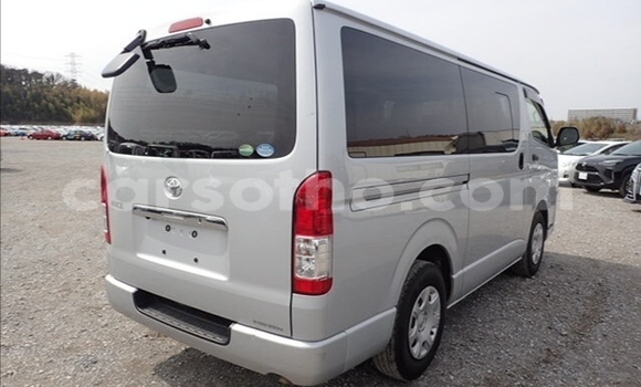Buy Used Toyota Hiace Silver Car in Maseru in Maseru Buy Used Toyota Hiace Silver Car in Maseru in Maseru