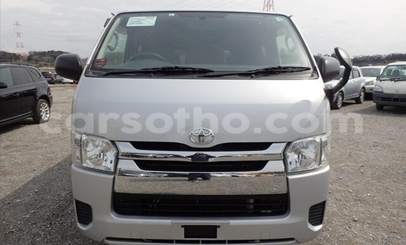 Buy Used Toyota Hiace Silver Car in Maseru in Maseru Buy Used Toyota Hiace Silver Car in Maseru in Maseru