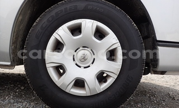 Buy Used Toyota Hiace Silver Car in Maseru in Maseru Buy Used Toyota Hiace Silver Car in Maseru in Maseru