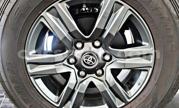 Acheter Occasion Voiture Toyota Hilux Blanc à Maseru, Maseru Acheter Occasion Voiture Toyota Hilux Blanc à Maseru, Maseru