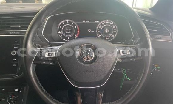 Acheter Occasion Voiture Volkswagen Tiguan Bleu à Maseru, Maseru Acheter Occasion Voiture Volkswagen Tiguan Bleu à Maseru, Maseru