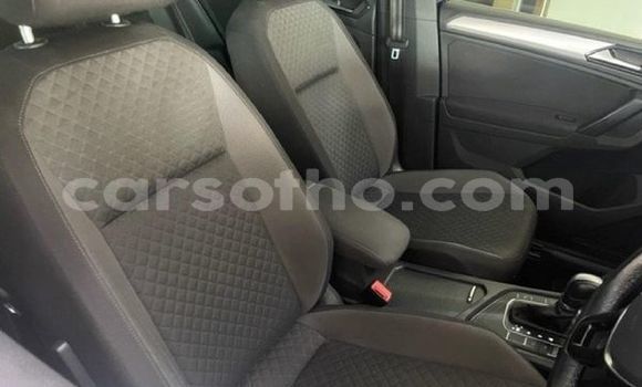 Acheter Occasion Voiture Volkswagen Tiguan Bleu à Maseru, Maseru Acheter Occasion Voiture Volkswagen Tiguan Bleu à Maseru, Maseru