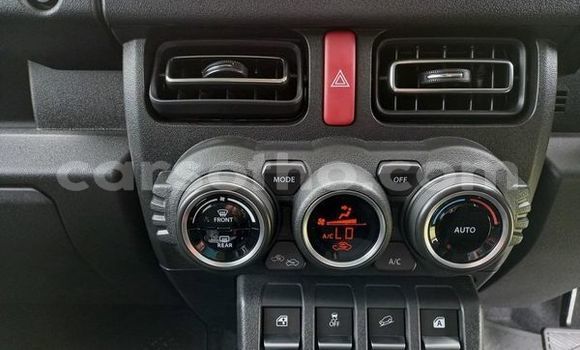 اشتري مستعمل Suzuki Jimny Silver سيارة في Maseru في Maseru اشتري مستعمل Suzuki Jimny Silver سيارة في Maseru في Maseru