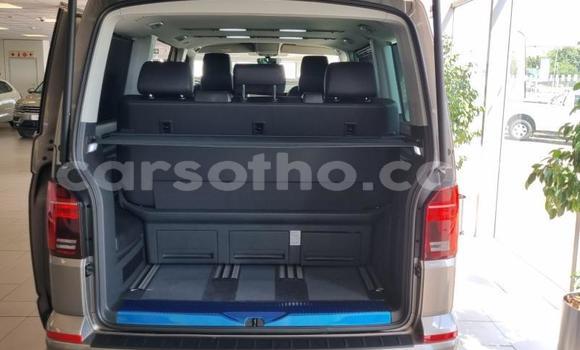 Sayi Na hannu Volkswagen Caravelle Silver Mota in Maputsoa a Leribe Sayi Na hannu Volkswagen Caravelle Silver Mota in Maputsoa a Leribe