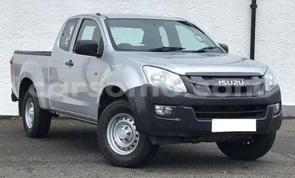 اشتري مستعمل Isuzu D–MAX Silver سيارة في Butha Buthe في Butha-Buthe اشتري مستعمل Isuzu D–MAX Silver سيارة في Butha Buthe في Butha-Buthe