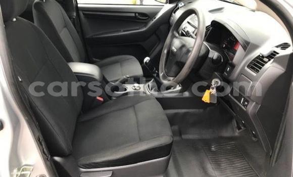 اشتري مستعمل Isuzu D–MAX Silver سيارة في Butha Buthe في Butha-Buthe اشتري مستعمل Isuzu D–MAX Silver سيارة في Butha Buthe في Butha-Buthe