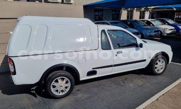 اشتري مستعمل Ford B-MAX White سيارة في Maseru في Maseru اشتري مستعمل Ford B-MAX White سيارة في Maseru في Maseru