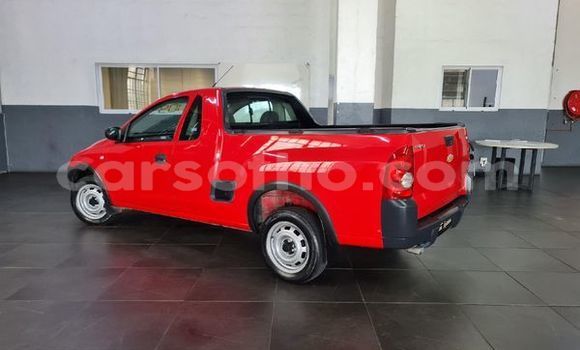 Sayi Na hannu Chevrolet Corsa Red Mota in Maseru a Maseru Sayi Na hannu Chevrolet Corsa Red Mota in Maseru a Maseru