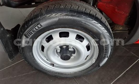 Sayi Na hannu Chevrolet Corsa Red Mota in Maseru a Maseru Sayi Na hannu Chevrolet Corsa Red Mota in Maseru a Maseru