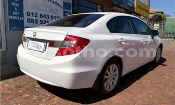 Buy Used Honda Civic White Car in Mohale's Hoek in Mohale's Hoek Buy Used Honda Civic White Car in Mohale's Hoek in Mohale's Hoek
