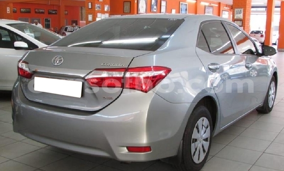 Sayi Na hannu Toyota Corolla Silver Mota in Maseru a Maseru Sayi Na hannu Toyota Corolla Silver Mota in Maseru a Maseru