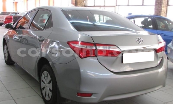 Sayi Na hannu Toyota Corolla Silver Mota in Maseru a Maseru Sayi Na hannu Toyota Corolla Silver Mota in Maseru a Maseru