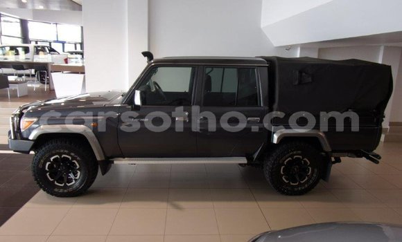 اشتري مستعمل Toyota Land Cruiser Black سيارة في Maseru في Maseru اشتري مستعمل Toyota Land Cruiser Black سيارة في Maseru في Maseru