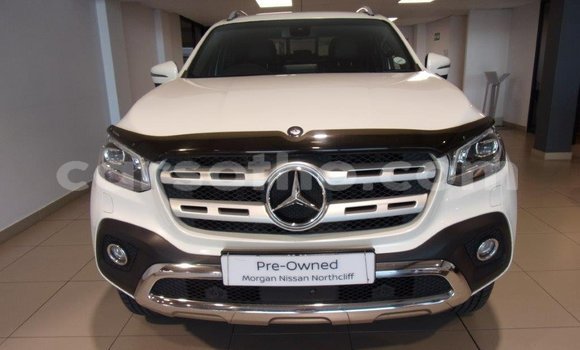 اشتري مستعمل Mercedes-Benz 250 White سيارة في Maseru في Maseru اشتري مستعمل Mercedes-Benz 250 White سيارة في Maseru في Maseru