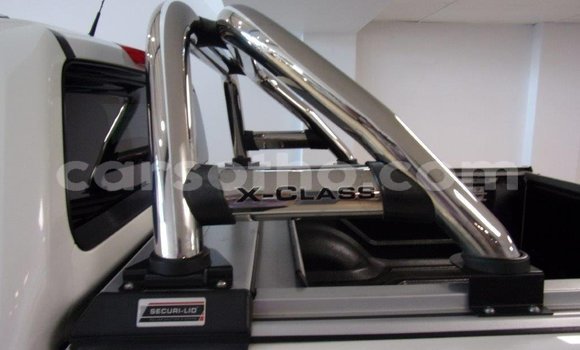 اشتري مستعمل Mercedes-Benz 250 White سيارة في Maseru في Maseru اشتري مستعمل Mercedes-Benz 250 White سيارة في Maseru في Maseru