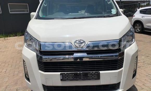 اشتري مستعمل Toyota Hiace White سيارة في Maseru في Maseru اشتري مستعمل Toyota Hiace White سيارة في Maseru في Maseru