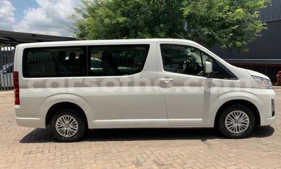 اشتري مستعمل Toyota Hiace White سيارة في Maseru في Maseru اشتري مستعمل Toyota Hiace White سيارة في Maseru في Maseru
