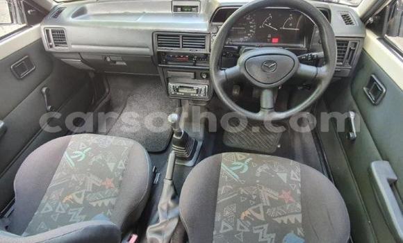 Acheter Occasion Voiture Mazda 323 Blanc à Maseru, Maseru Acheter Occasion Voiture Mazda 323 Blanc à Maseru, Maseru
