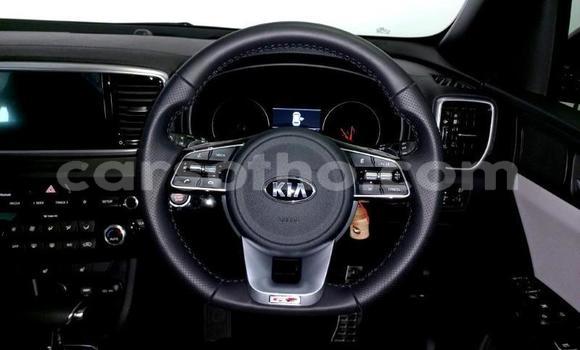 اشتري مستعمل Kia Sportage Red سيارة في Maseru في Maseru اشتري مستعمل Kia Sportage Red سيارة في Maseru في Maseru