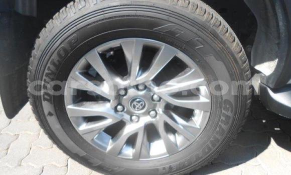 Sayi Na hannu Toyota Fortuner White Mota in Maseru a Maseru Sayi Na hannu Toyota Fortuner White Mota in Maseru a Maseru